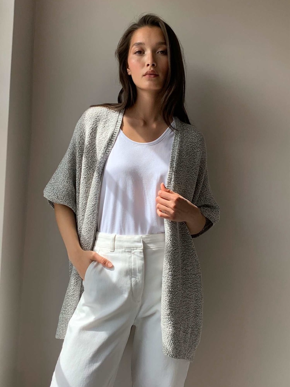 Community Aritzia Iconic Cape Size M